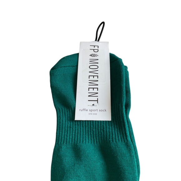 Free People Movement Ruffle Sport Socks NEW - Picture 4 of 6